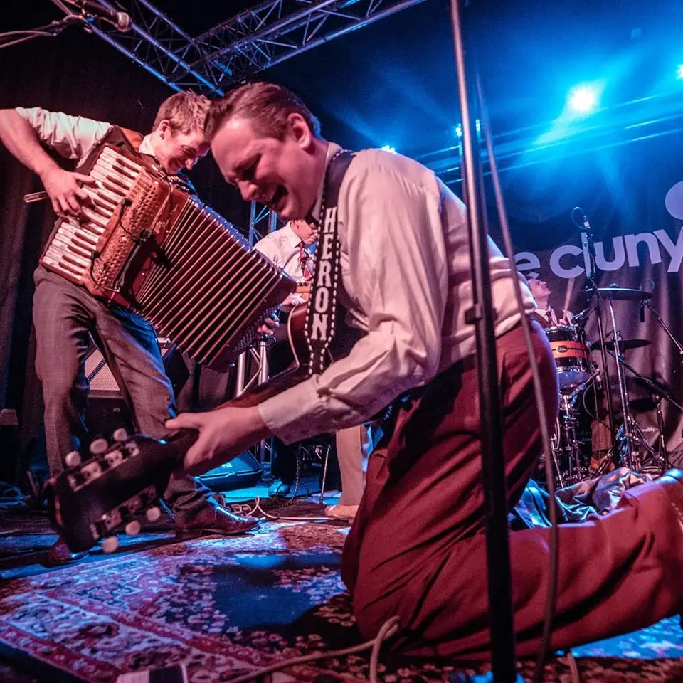 Rob Heron & The Tea Pad Orchestra bring their "North Eastern Swing" to the NL this weekend